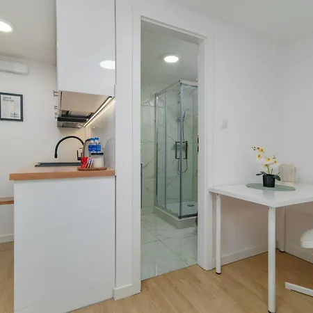 Apartament New On Batorego, Metro, Centre , Wi-fi - By Hik Warszawa