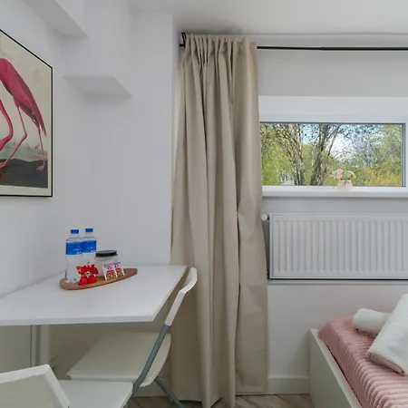 New On Batorego, Metro, Centre , Wi-fi - By Hik Apartamento Varsóvia