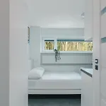 Apartment New On Batorego, Metro, Centre , Wi-fi - By Hik