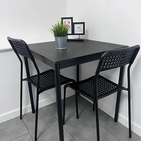 Apartament New On Batorego, Metro, Centre , Wi-fi - By Hik *