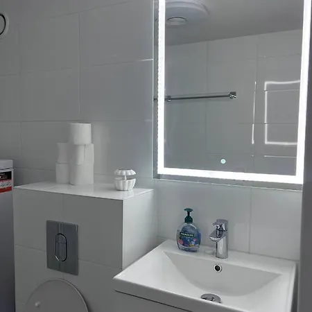 New On Batorego, Metro, Centre , Wi-fi - By Hik Apartament *