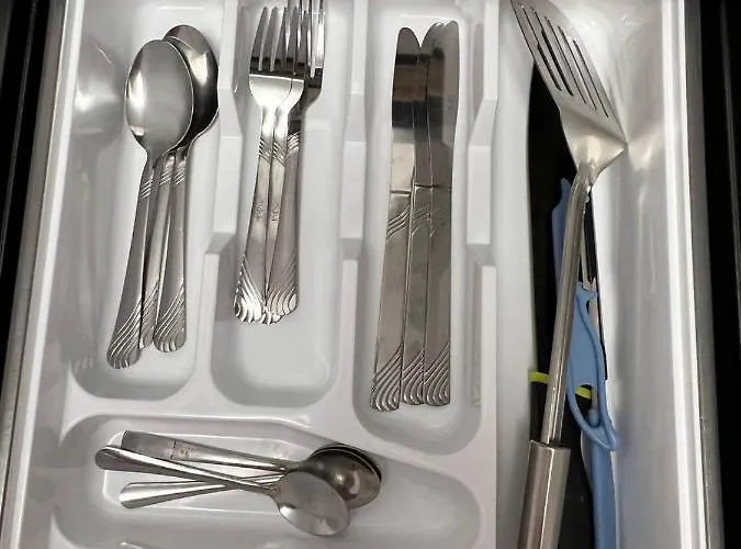 New On Batorego, Metro, Centre , Wi-fi - By Hik Апартаменты