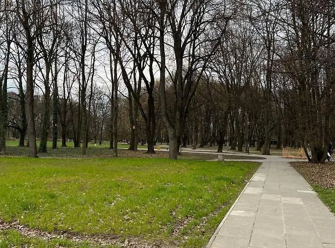 公寓 New On Batorego, Metro, Centre , Wi-fi - By Hik